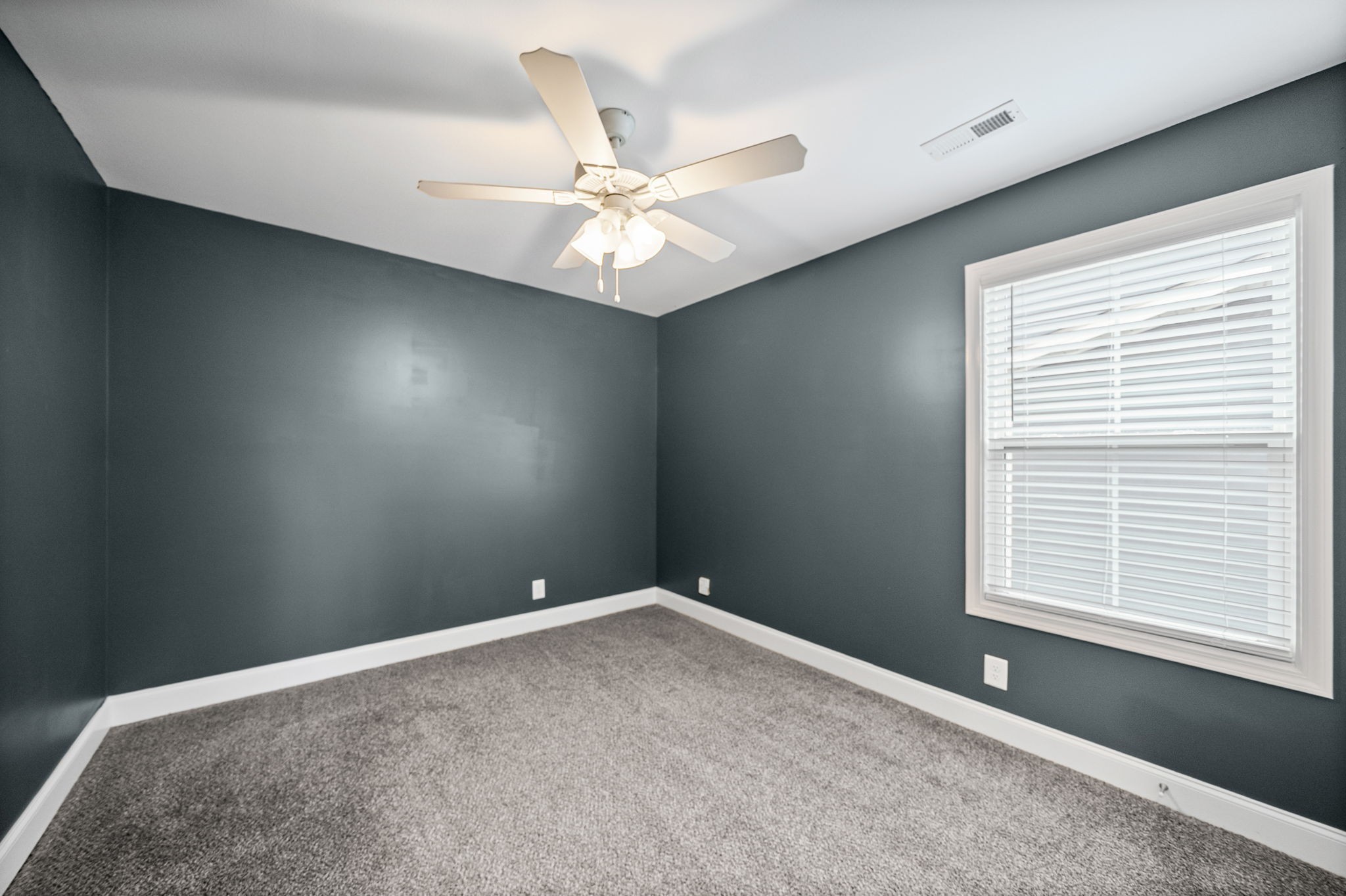 204 King Road Clarksville, TN 37042 - Photo 20 of 29 Gallery Image 20