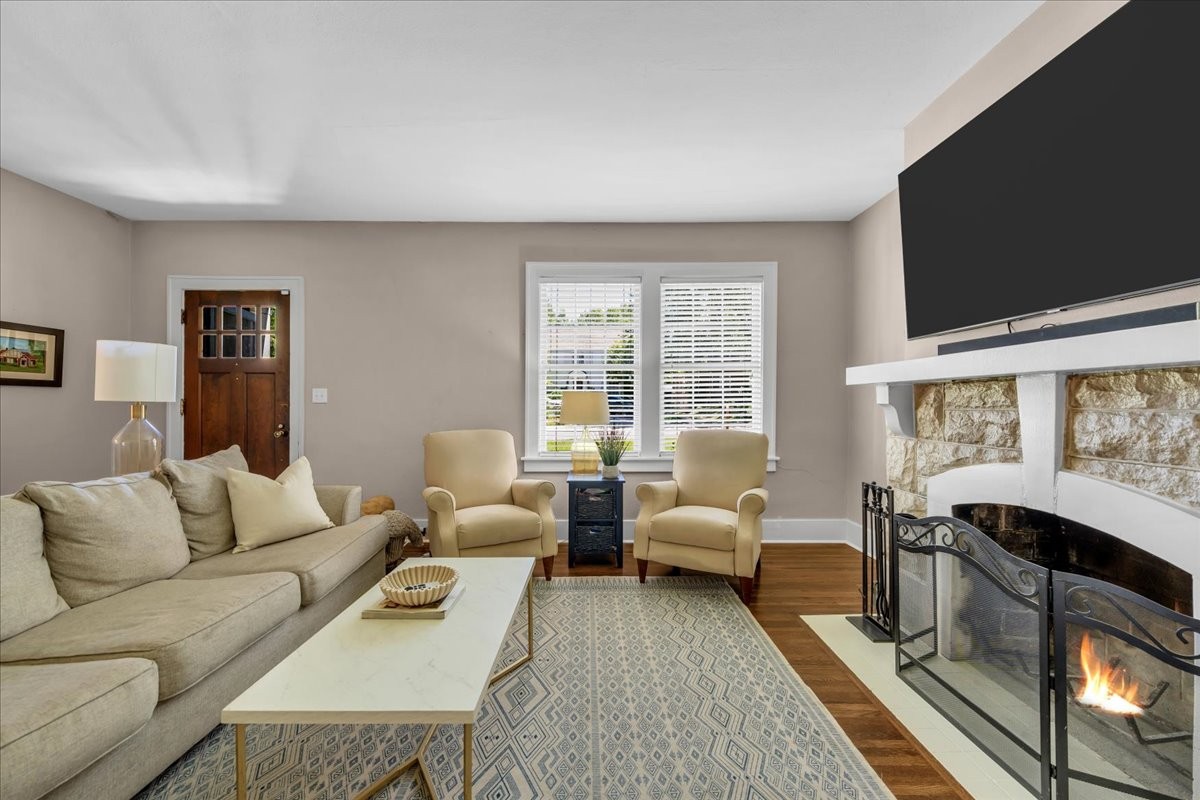 115 Cherokee Road Nashville, TN 37205 - Photo 11 of 63
