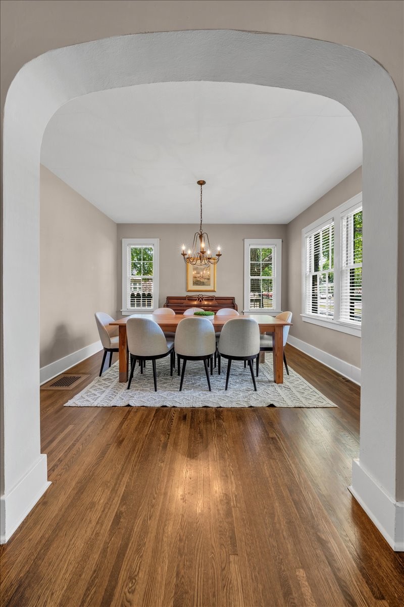 115 Cherokee Road Nashville, TN 37205 - Photo 14 of 63