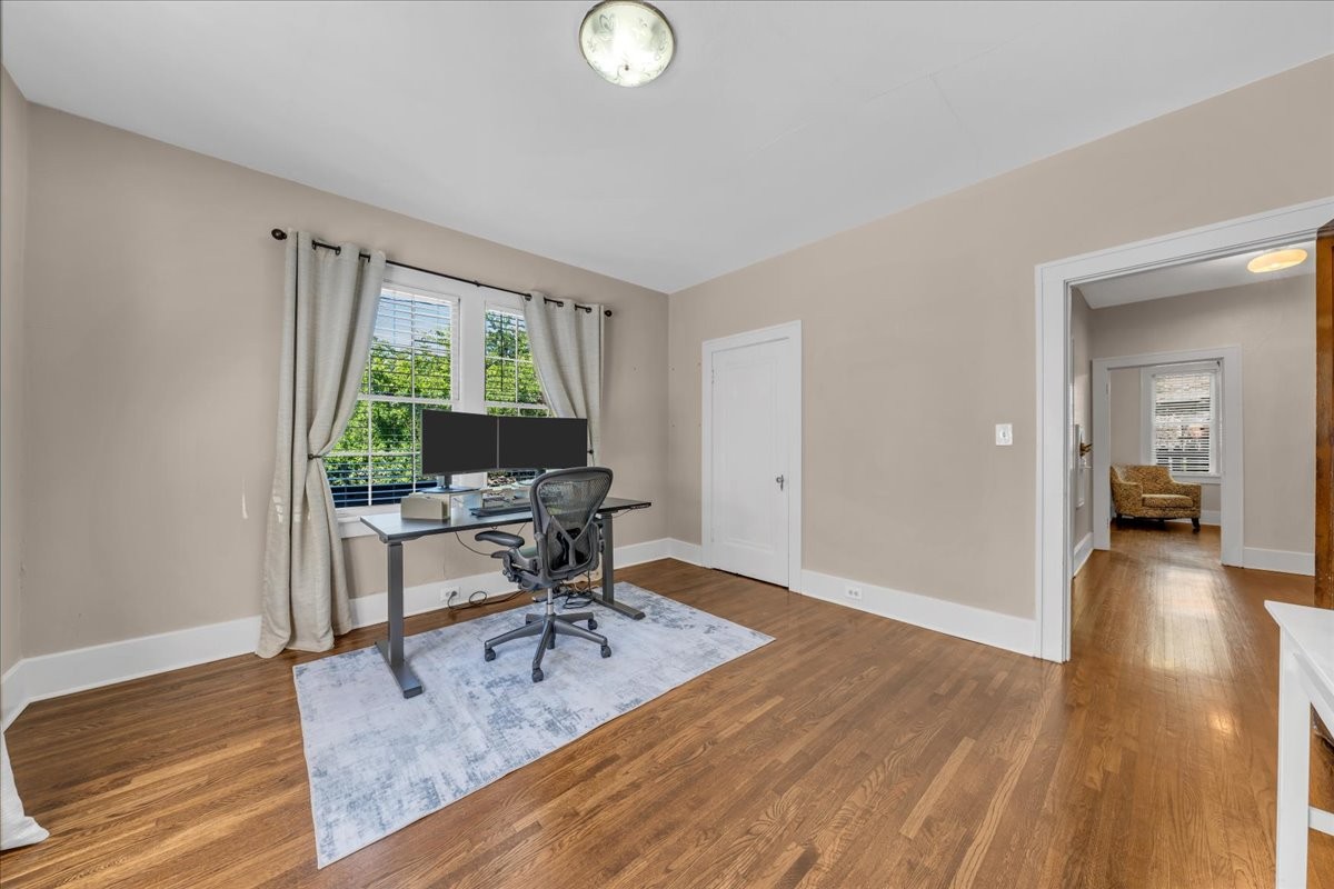 115 Cherokee Road Nashville, TN 37205 - Photo 31 of 63