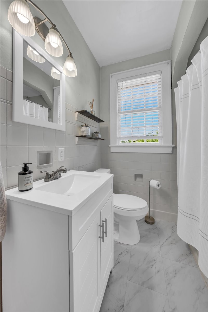 115 Cherokee Road Nashville, TN 37205 - Photo 38 of 63