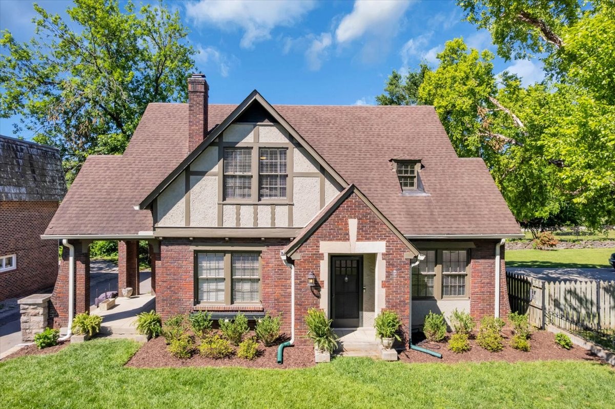 115 Cherokee Road Nashville, TN 37205 - Photo 61 of 63
