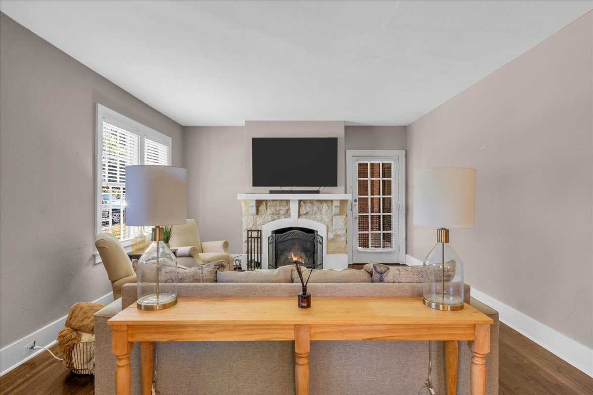 115 Cherokee Road Nashville, TN 37205 - Photo 8 of 63