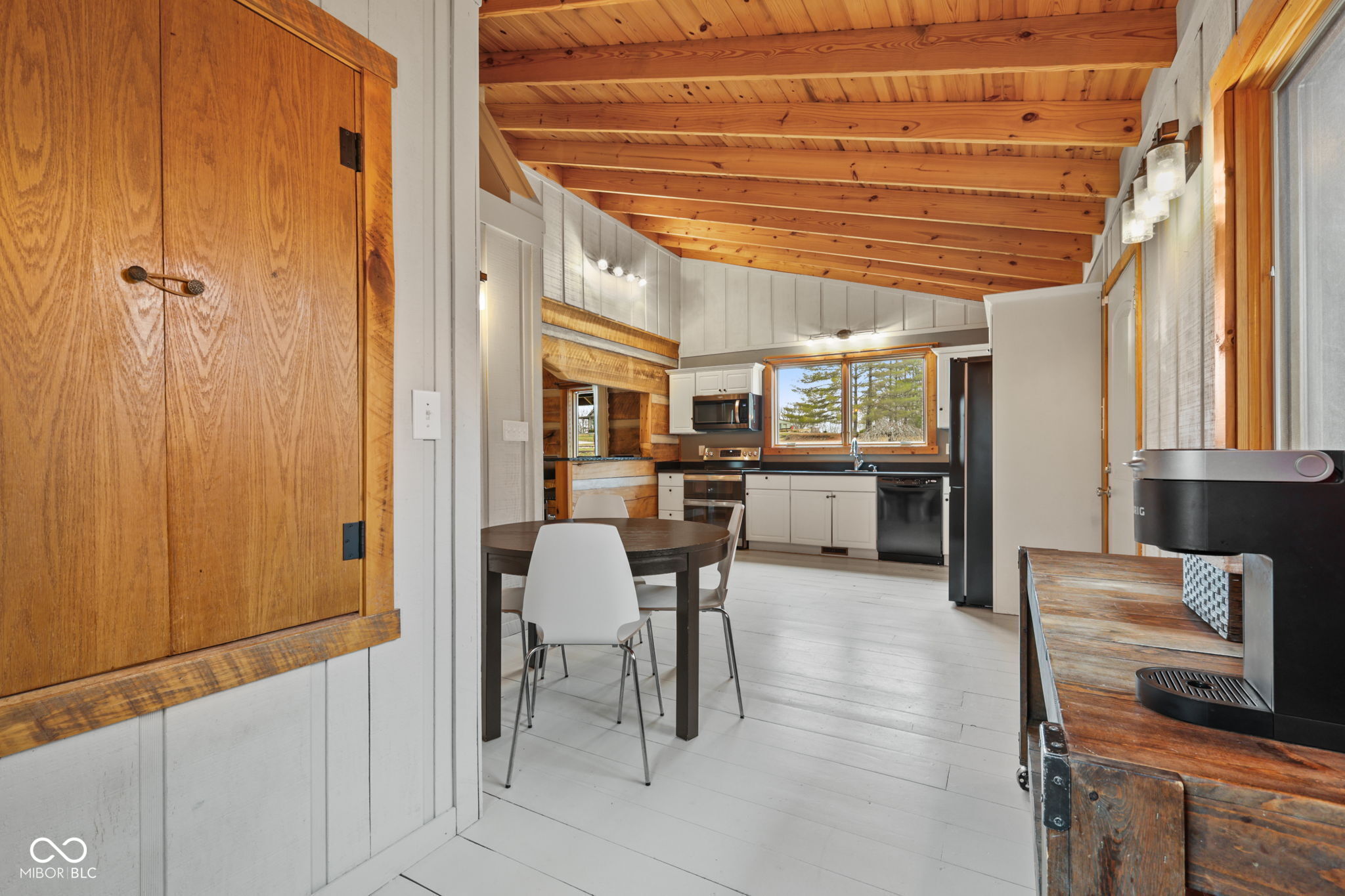 2398 Country Club Road Nashville, IN 47448 - Photo 12 of 34