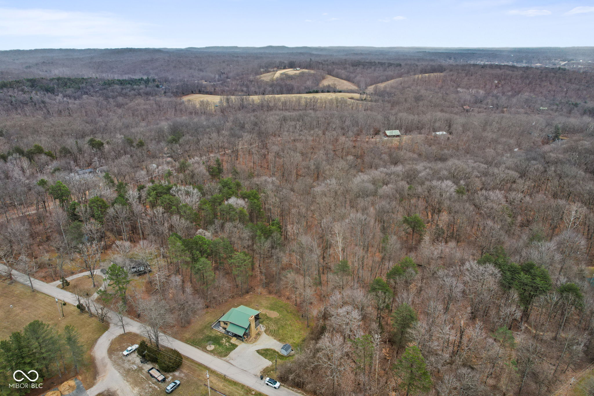 2398 Country Club Road Nashville, IN 47448 - Photo 2 of 34