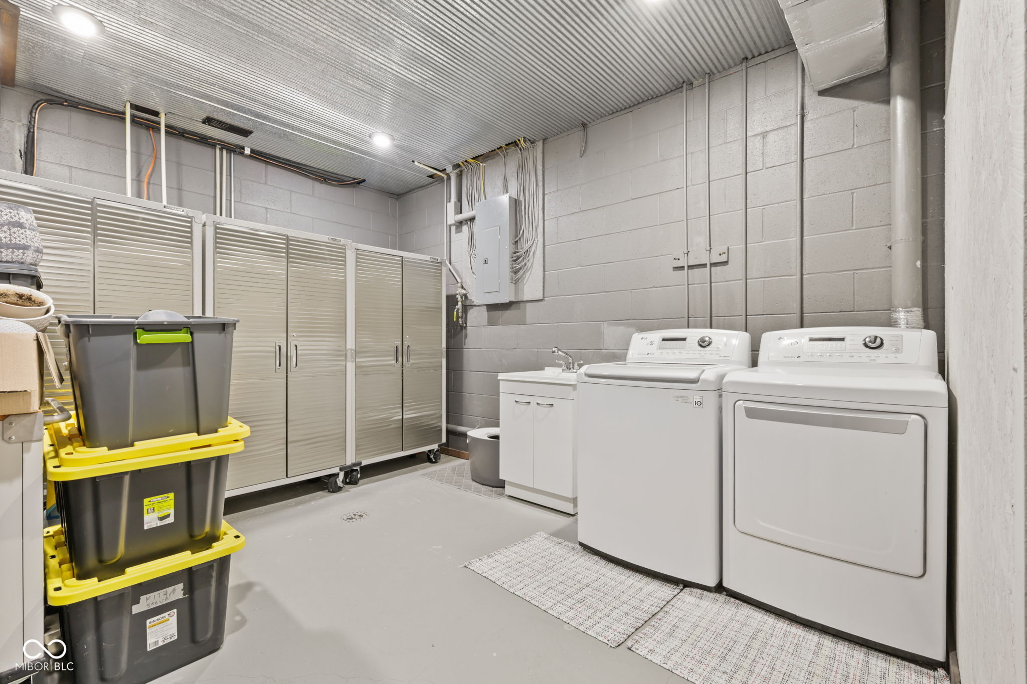 2398 Country Club Road Nashville, IN 47448 - Photo 23 of 34