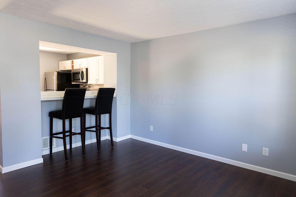 995 Annagladys Drive, Unit R2 Columbus, OH 43085 - Photo 4 of 21 CONDO-16