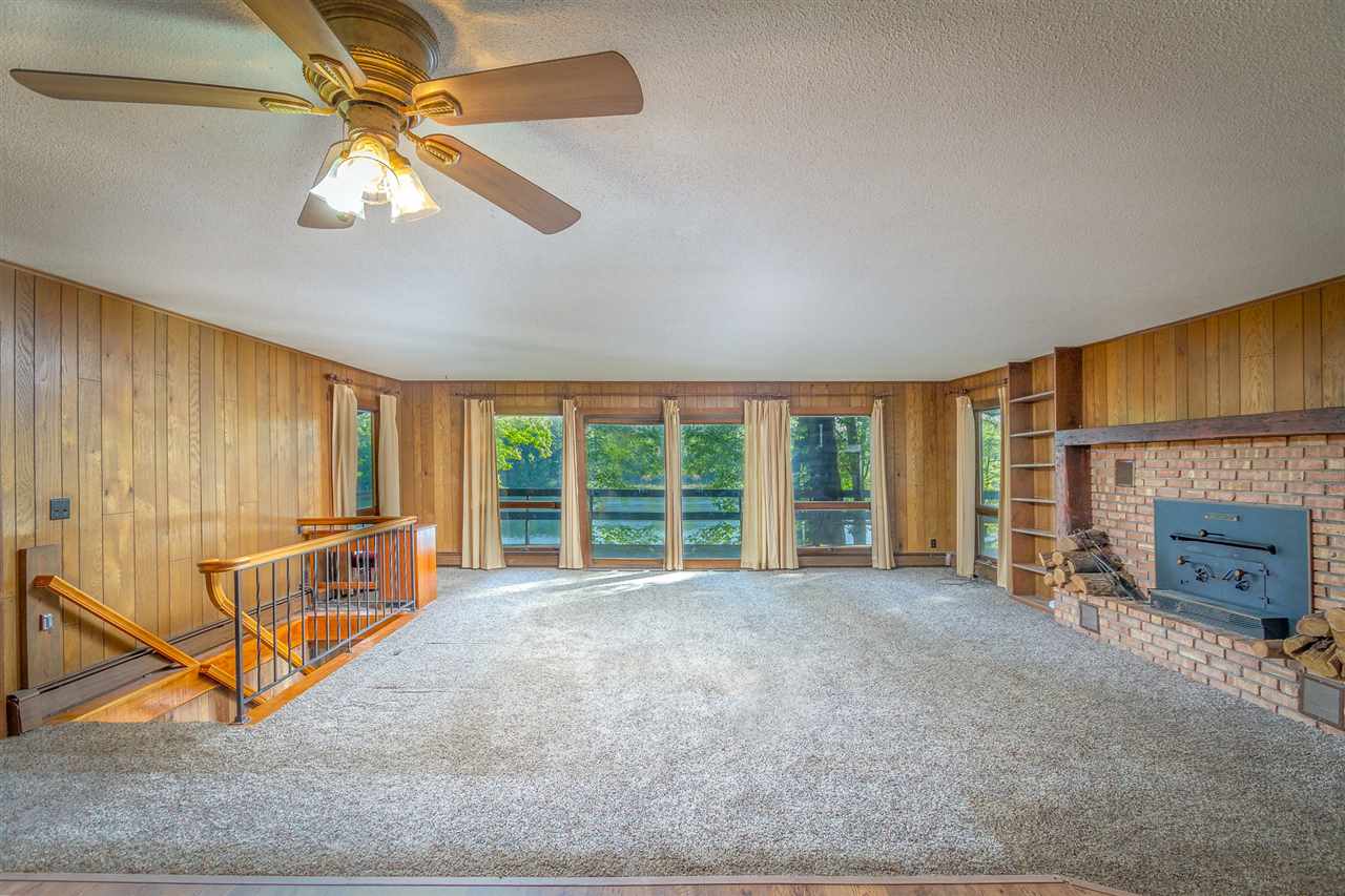 266 High Lake Road Traverse City, MI 49696 - Photo 3 of 18 1853022-2.JPG