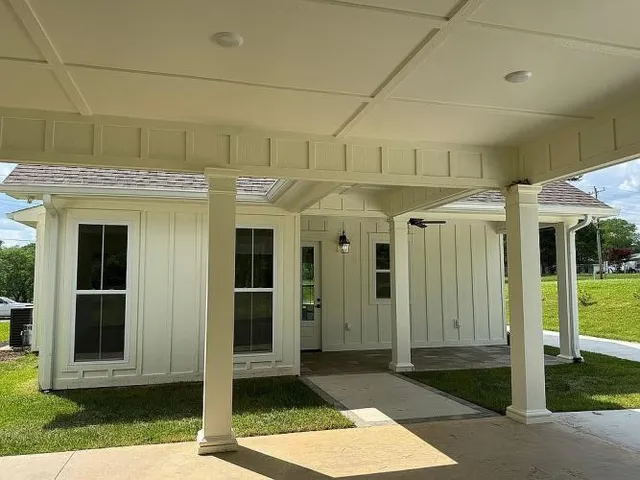 $398,000 | 110 4th Avenue, Loretto, TN 38469