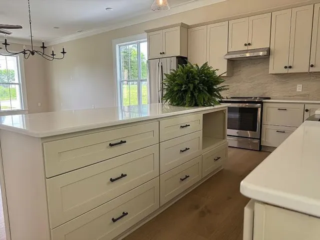 $398,000 | 110 4th Avenue, Loretto, TN 38469