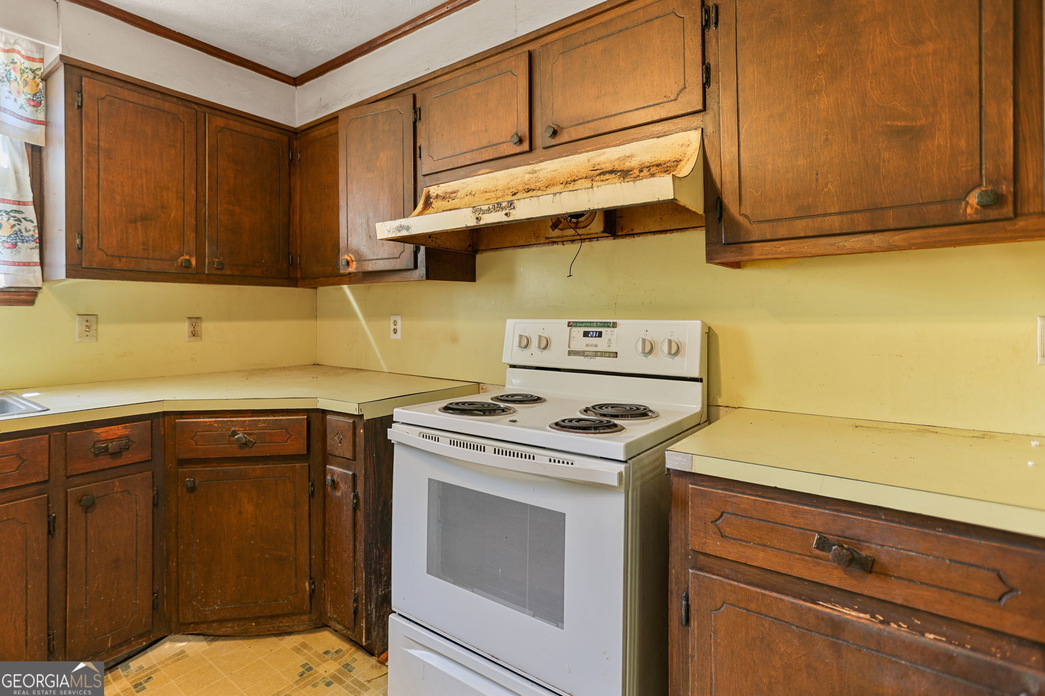 143 Cedar Creek Road Newnan, GA 30263 - Photo 29 of 47