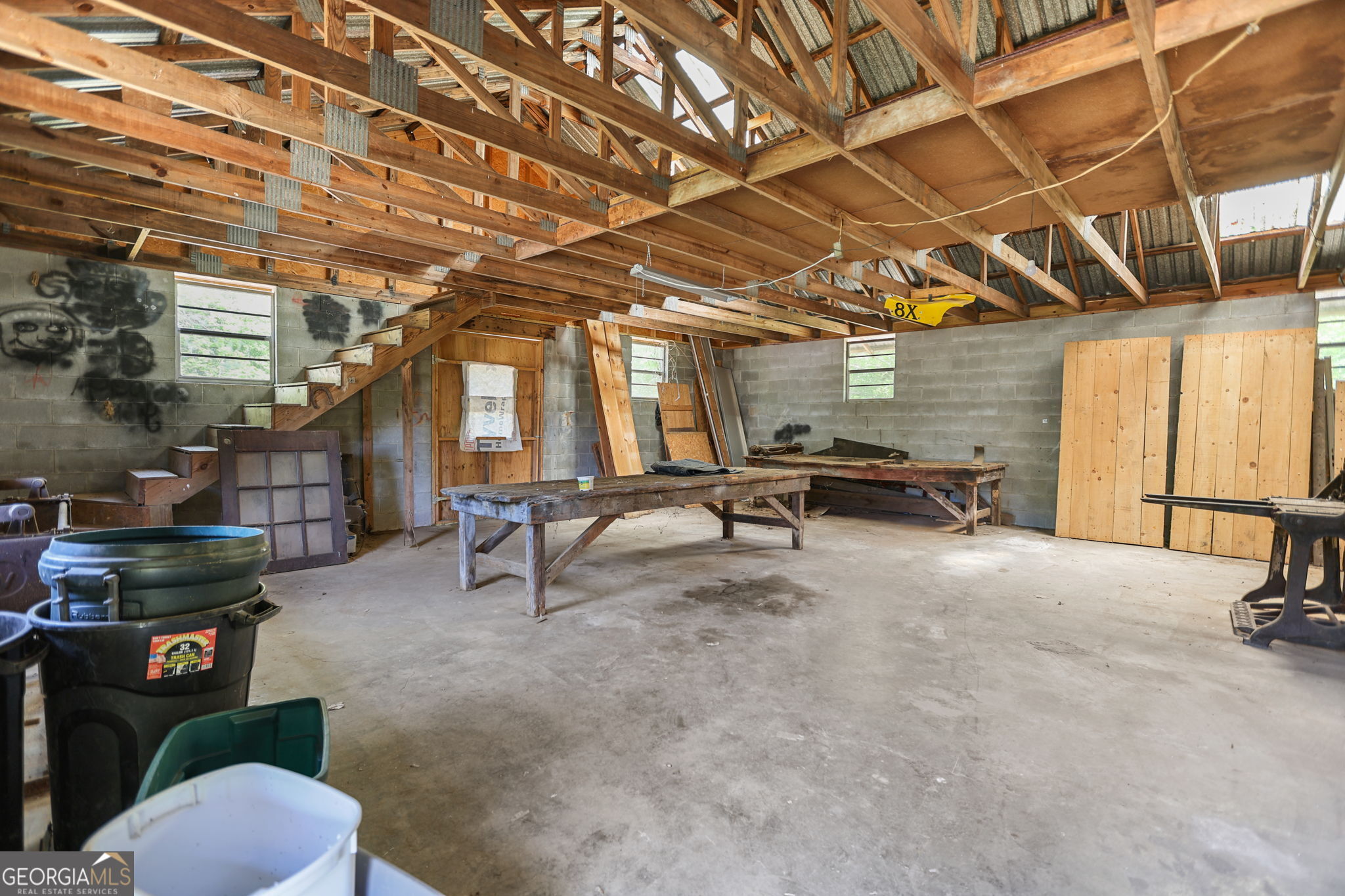 143 Cedar Creek Road Newnan, GA 30263 - Photo 7 of 47
