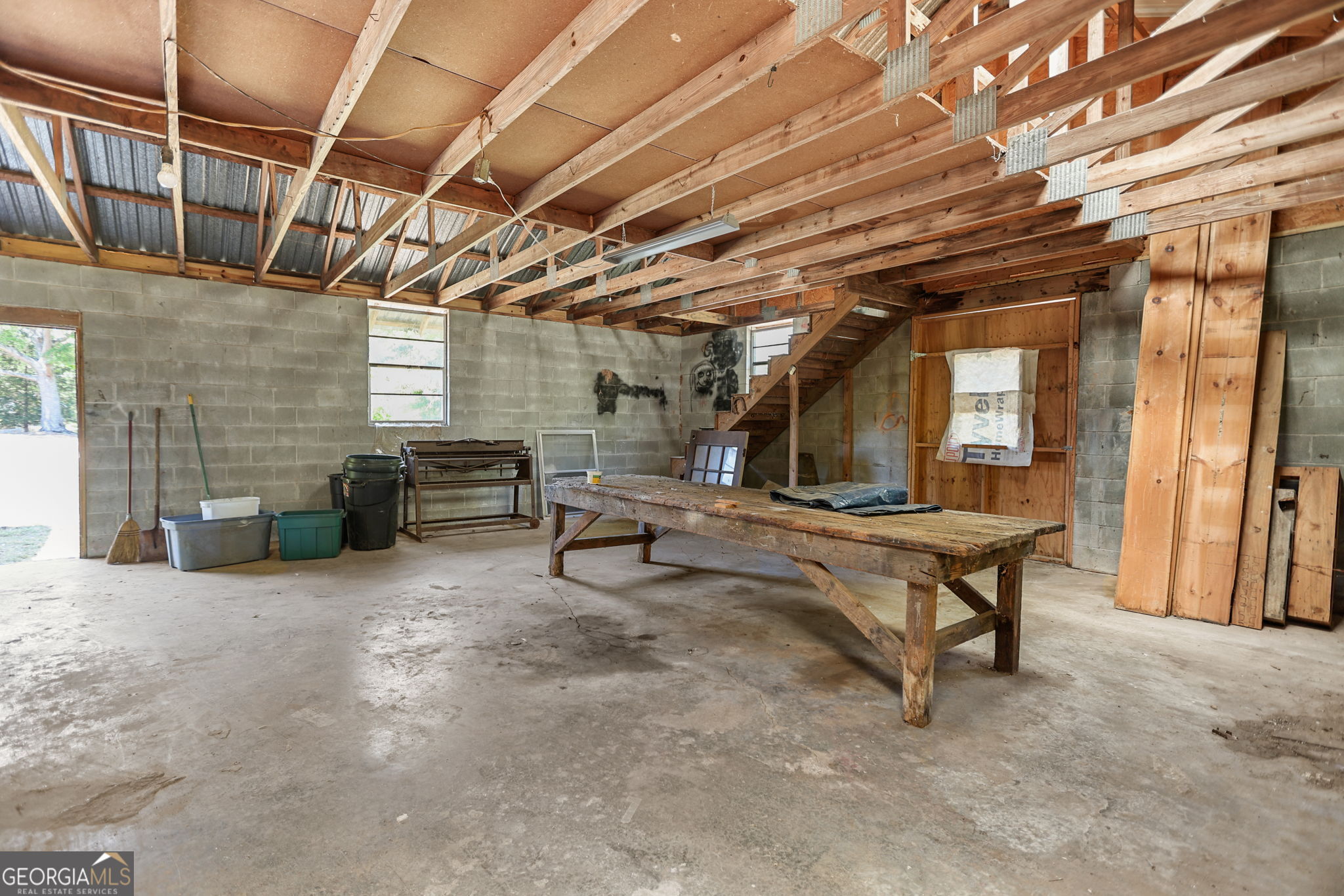 143 Cedar Creek Road Newnan, GA 30263 - Photo 8 of 47