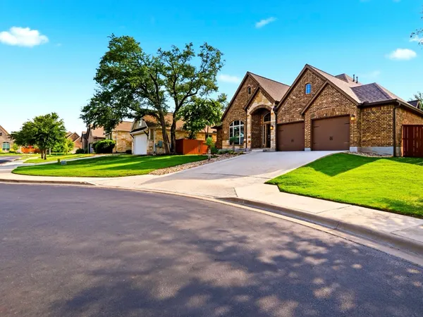 $559,000 | 109 Lake Spring Circle, Georgetown, TX 78633