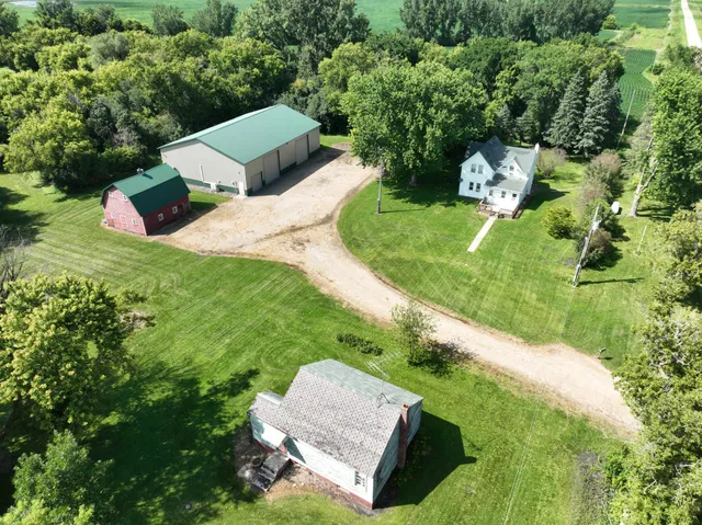 $313,900 | 6045 50th Avenue Northwest, Montevideo, MN 56265