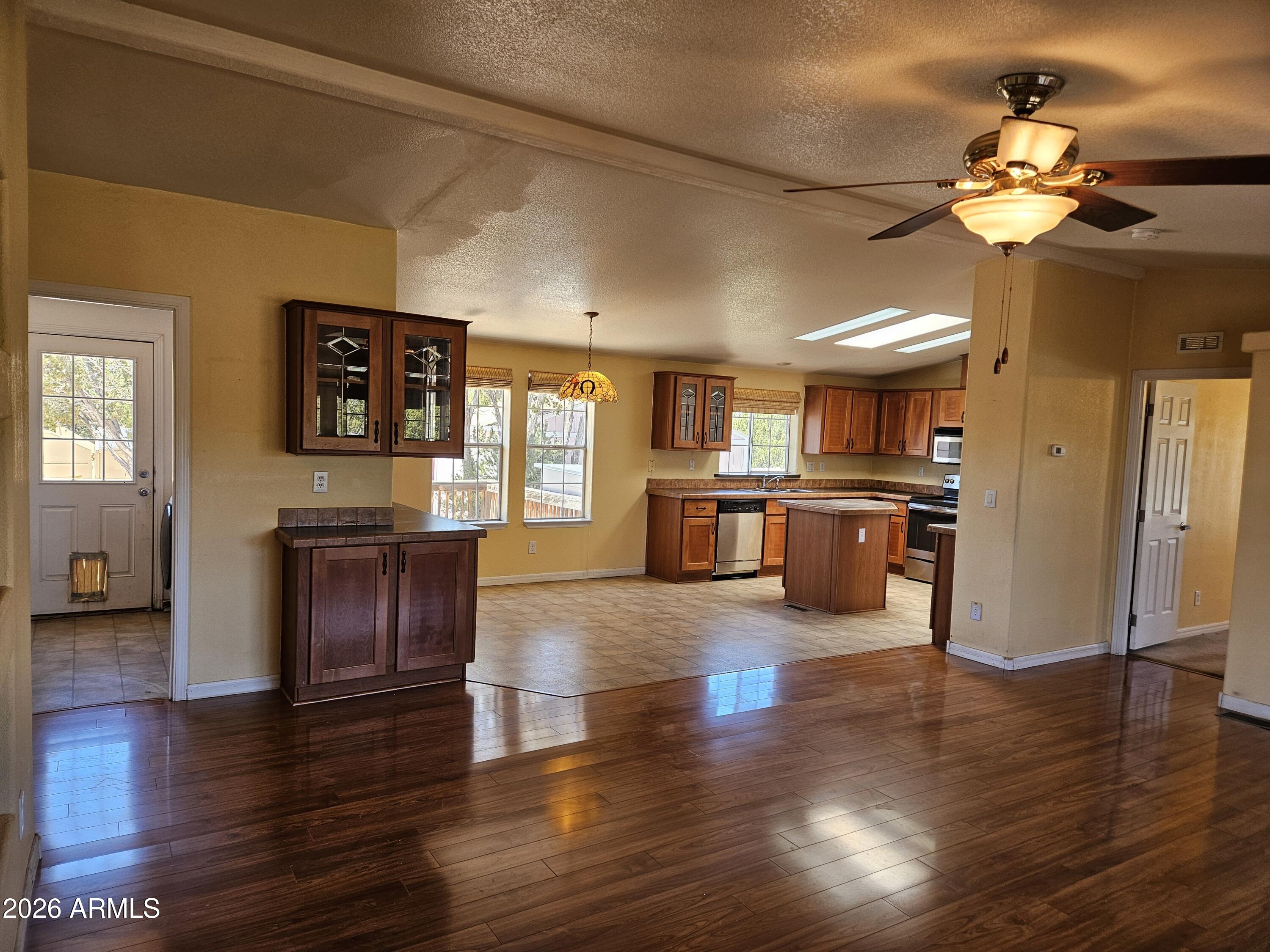 8400 North Red Lake Road Williams, AZ 86046 - Photo 14 of 37 Kitchen
