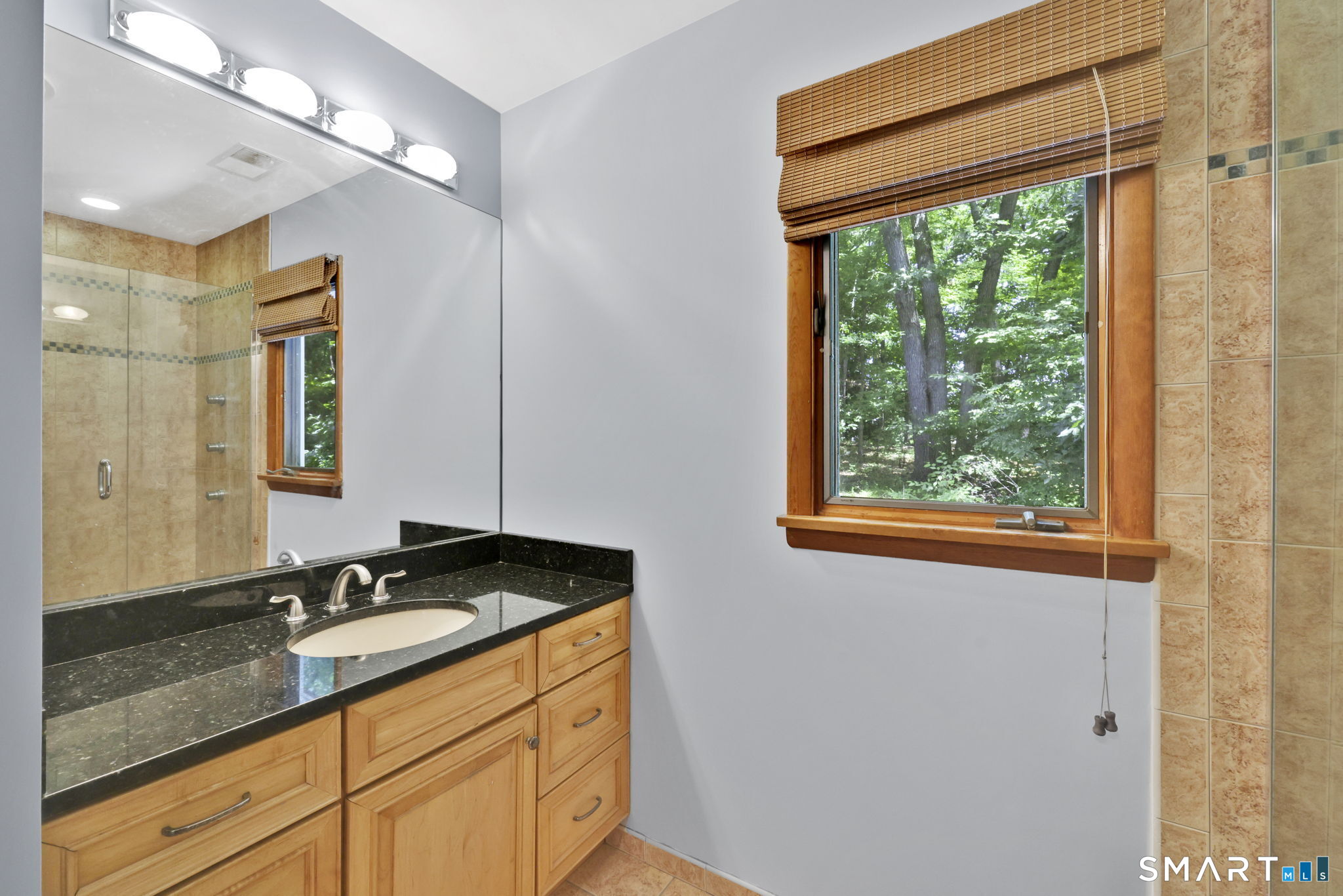 29 Foxwood Road Trumbull, CT 06611 - Photo 23 of 36