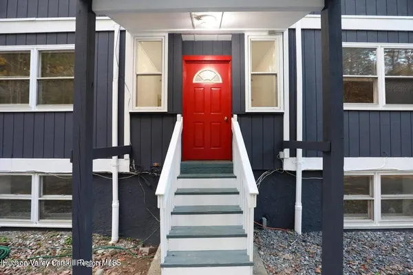 $1,850 | 3191 Highway 23, Unit 2, Hillsdale, NY 12529