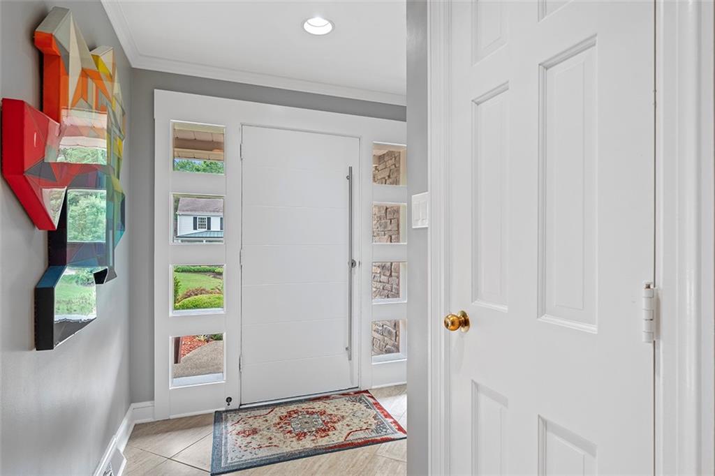 2 Couch Farm Road Pittsburgh, PA 15243 - Photo 5 of 41 Gallery Image 5