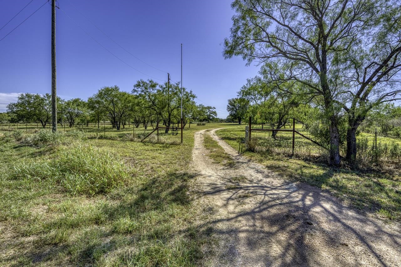 6410 County Road 408 Valley Spring, TX 76885 - Photo 41 of 45 Gallery Image 41