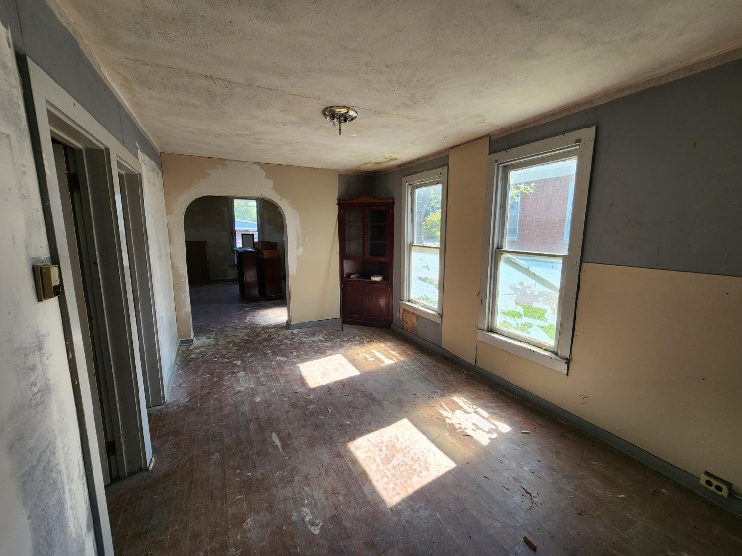 305 North High Street Rising Sun, IN 47040 - Photo 8 of 20