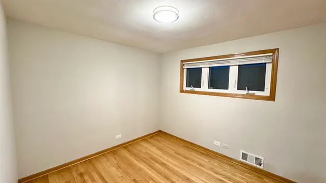 $370,000 | 6005 South Menard Avenue, Chicago, IL 60638