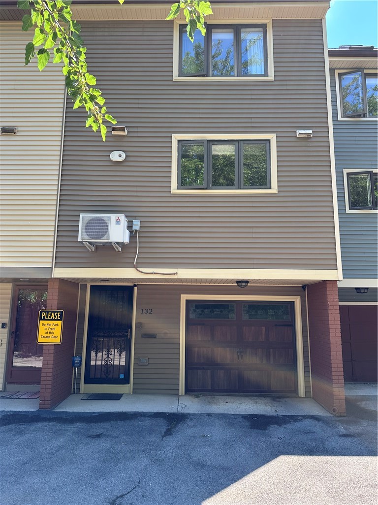 132 Adams Street Rochester, NY 14608 - Photo 2 of 26