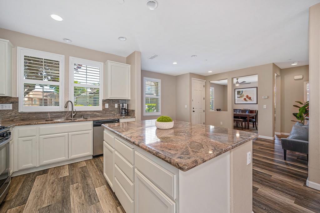 773 Courtyards Loop Lincoln, CA 95648 - Photo 11 of 56