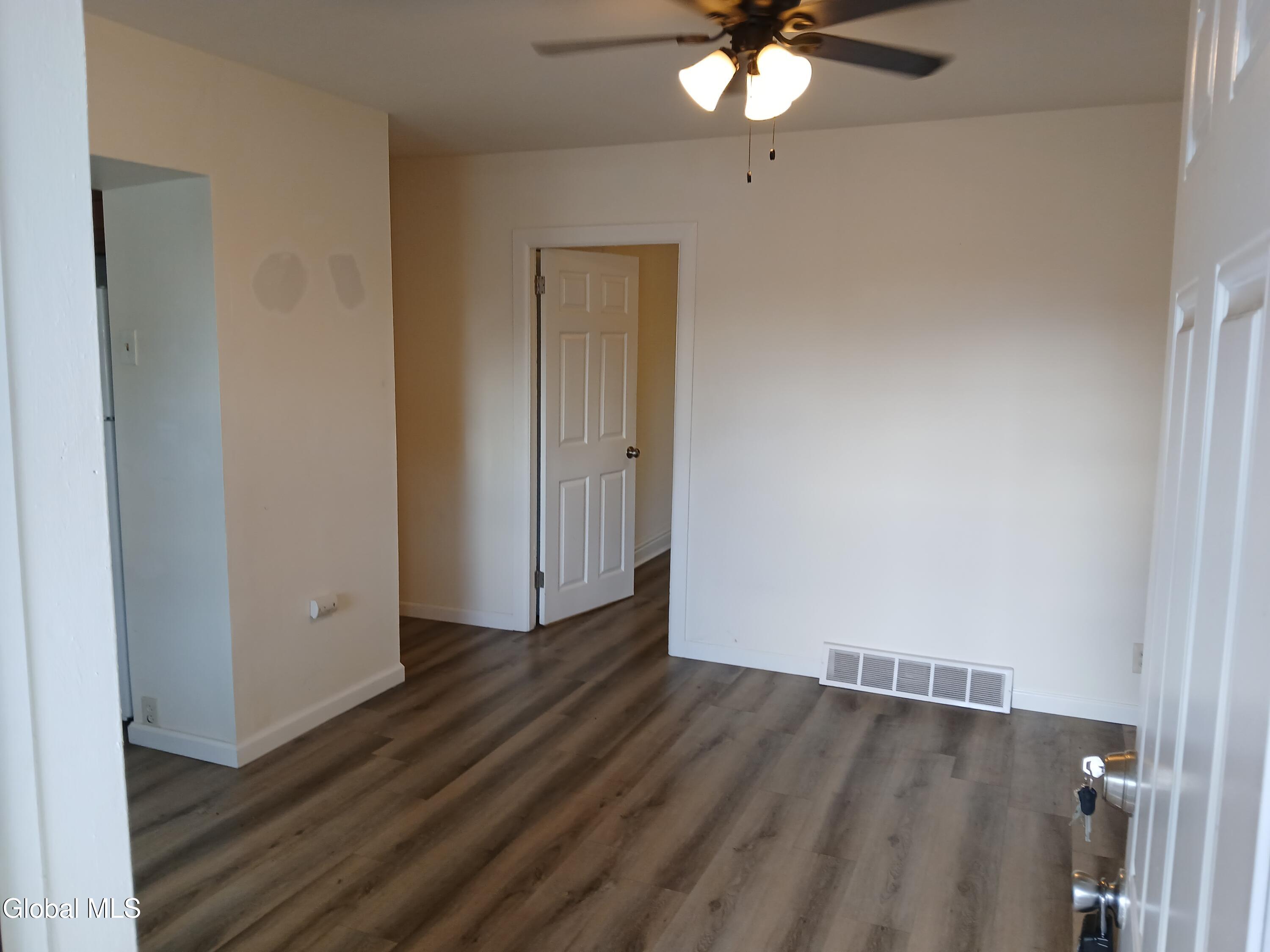 405 3rd Avenue, Unit 1R Watervliet, NY 12189 - Photo 10 of 10 405 3rd 1-10