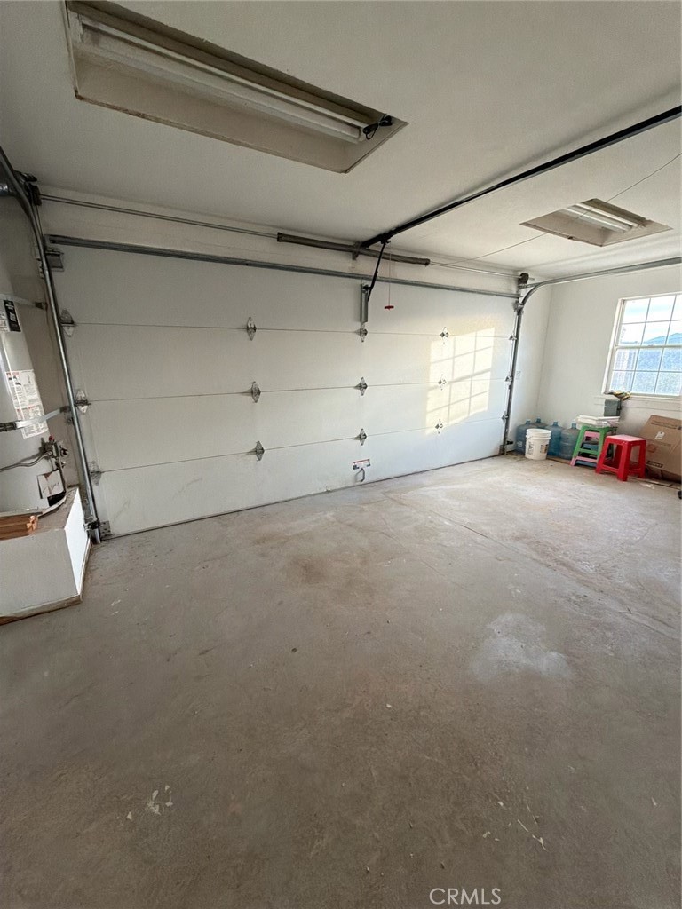 48628 Adeline Way Morongo Valley, CA 92256 - Photo 24 of 26 a view of a car garage