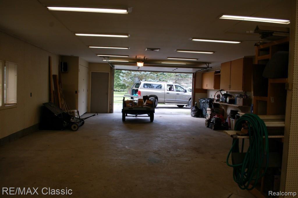 9745 North Eston Road Clarkston, MI 48348 - Photo 28 of 53 INTERIOR OF GARAGE