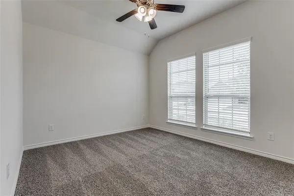 $2,200 | 2942 Trusting Way, Aubrey, TX 76227