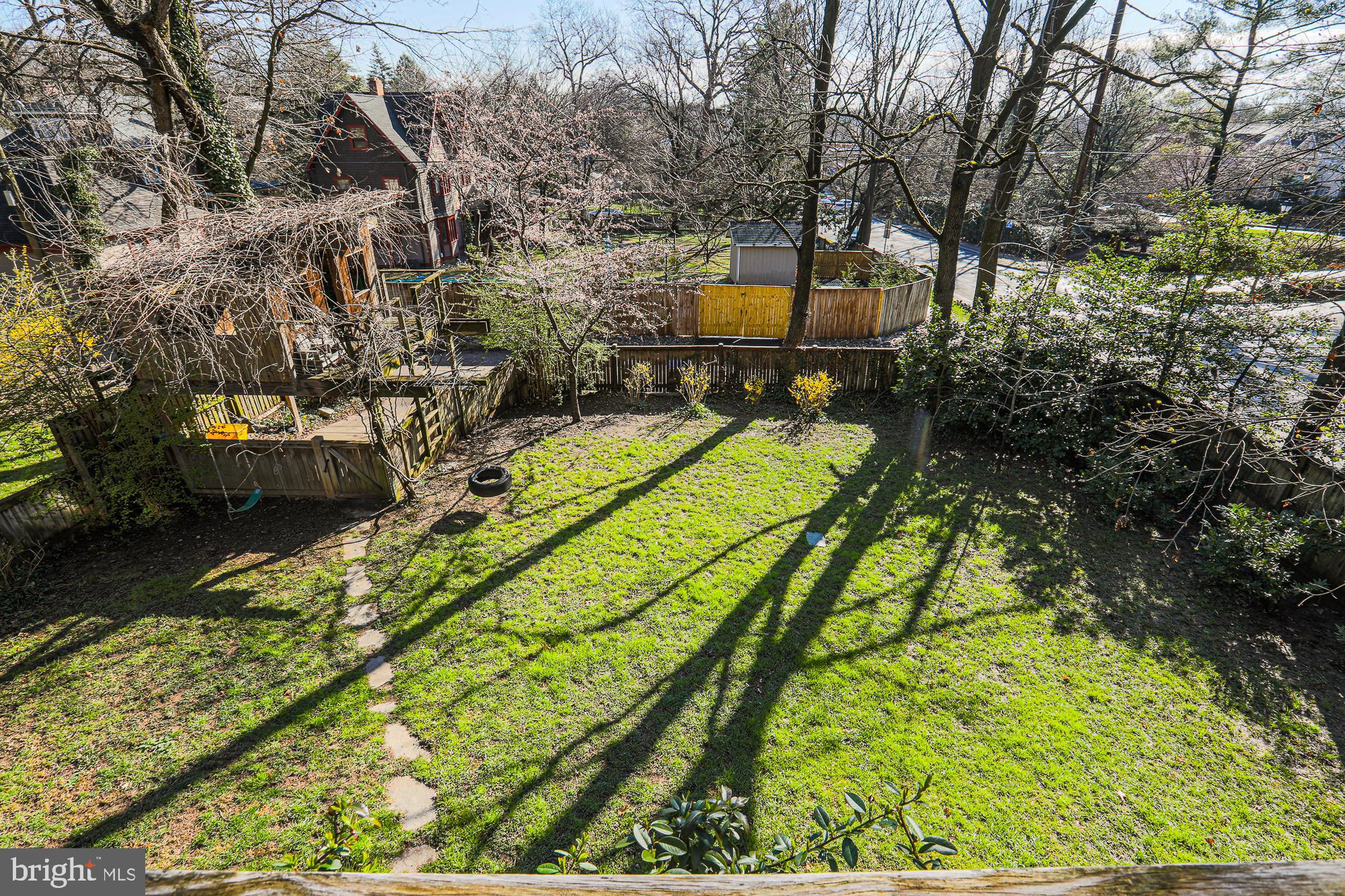 101 Woodlawn Road Baltimore, MD 21210 - Photo 35 of 92 Yard view from back deck