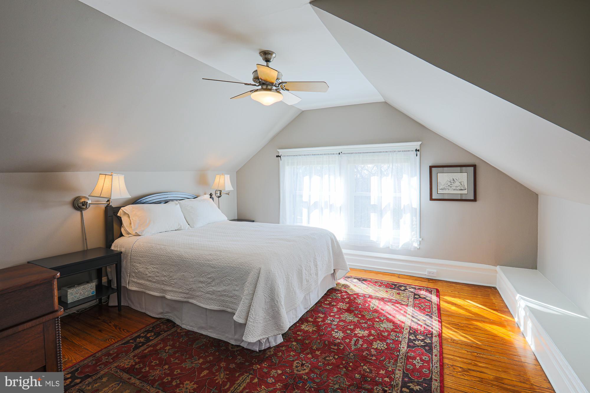 101 Woodlawn Road Baltimore, MD 21210 - Photo 63 of 92 Fourth bedroom with its own bathroom