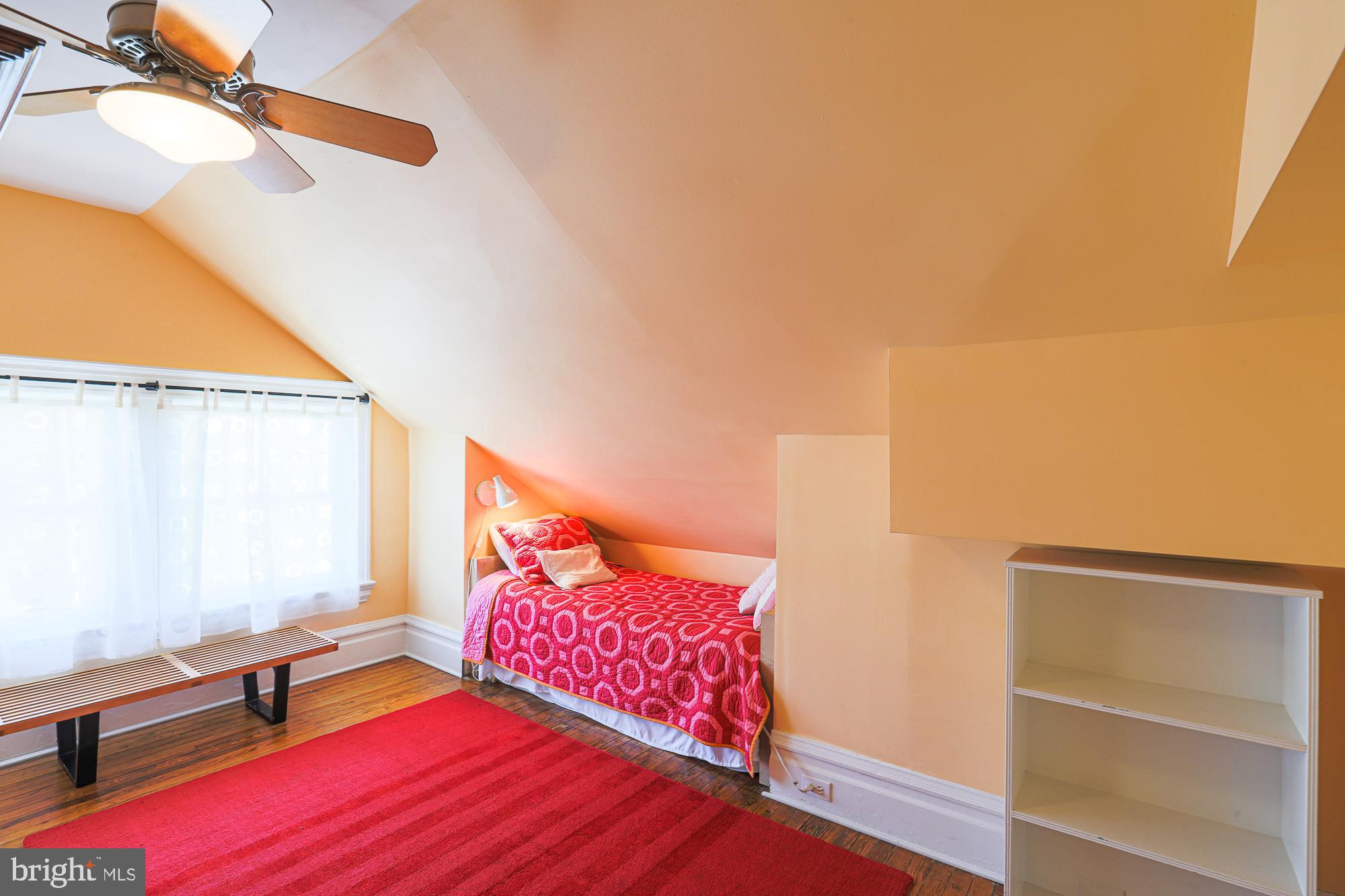 101 Woodlawn Road Baltimore, MD 21210 - Photo 68 of 92 Fifth bedroom