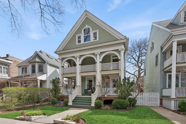 $1,395,000 | 5247 North Magnolia Avenue, Chicago, IL 60640