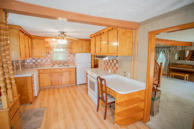 $189,000 | 142 Military Road, Greenbush, ME 04418