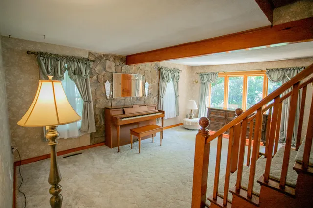 $189,000 | 142 Military Road, Greenbush, ME 04418