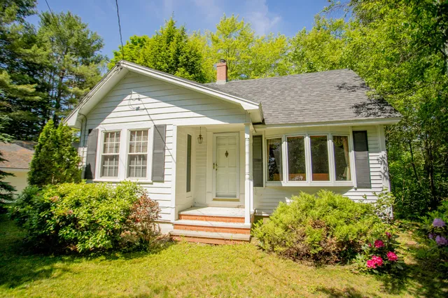 $189,000 | 142 Military Road, Greenbush, ME 04418