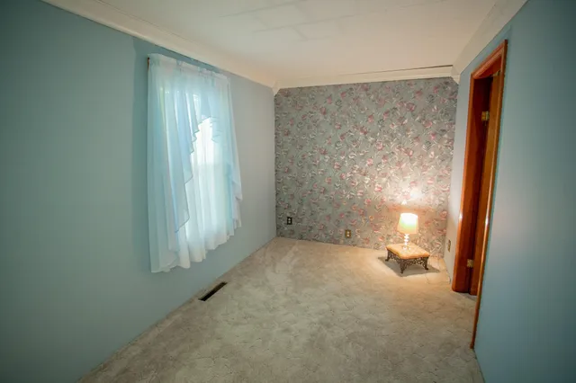 $189,000 | 142 Military Road, Greenbush, ME 04418