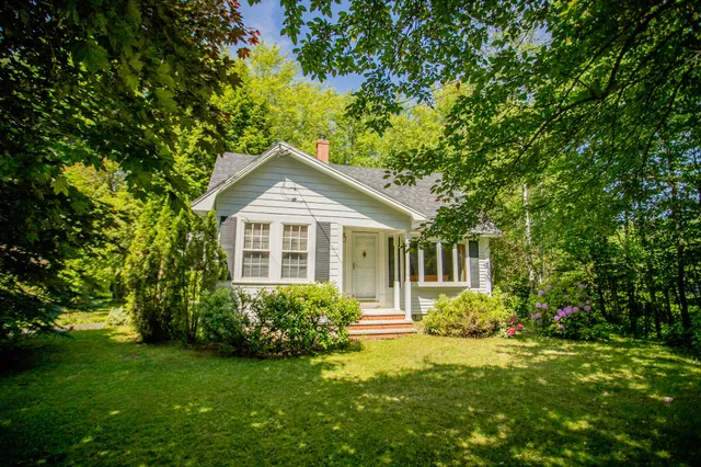 $189,000 | 142 Military Road, Greenbush, ME 04418