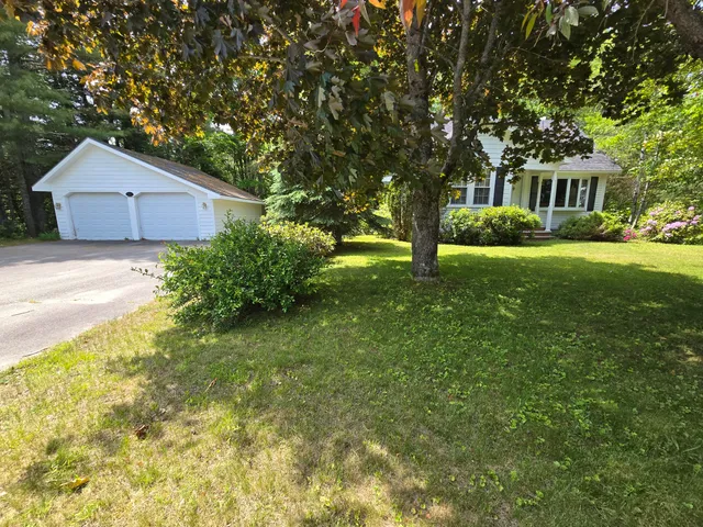 $189,000 | 142 Military Road, Greenbush, ME 04418