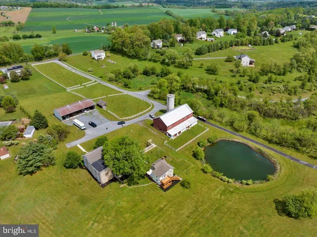 $1,280,000 | 739 Boar Road, Mohrsville, PA 19541