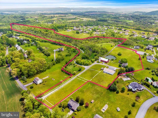 $1,280,000 | 739 Boar Road, Mohrsville, PA 19541