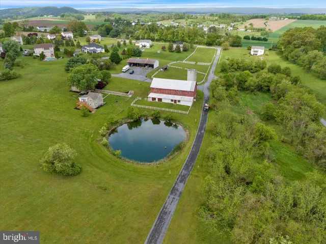 $1,280,000 | 739 Boar Road, Mohrsville, PA 19541