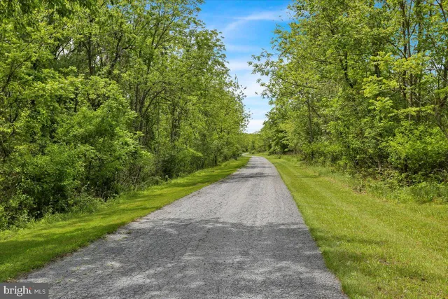 $1,280,000 | 739 Boar Road, Mohrsville, PA 19541