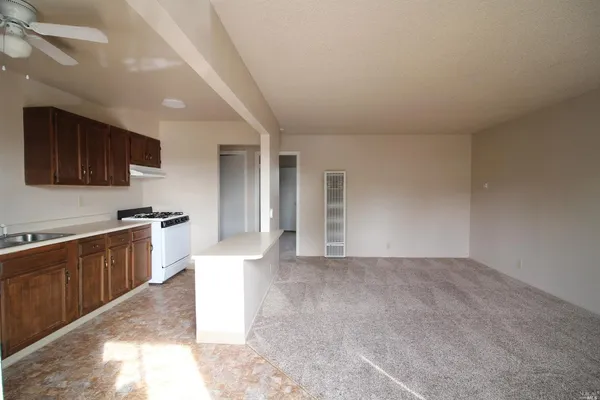 $1,500 | 1567 Alamo Drive, Unit 22, Vacaville, CA 95687