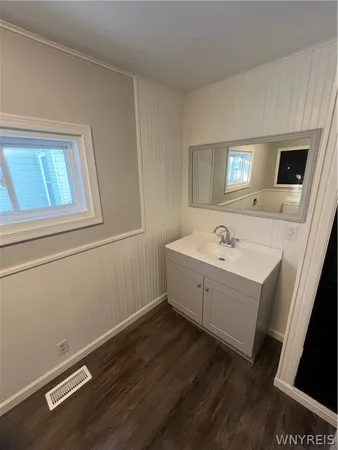 $119,900 | 709 Gwinn Street, Shelby, NY 14103