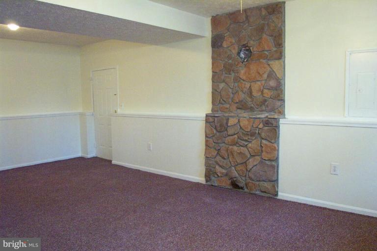 984 Nesbitt Road Colora, MD 21917 - Photo 9 of 12 Family Room