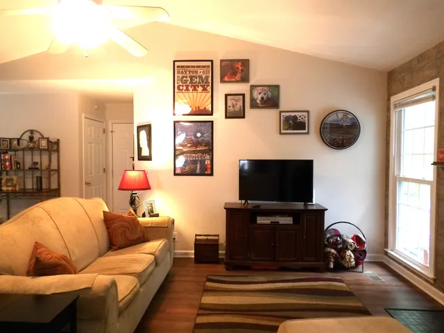 $385,000 | 4932 Yorkshire Road, Nashville, TN 37211